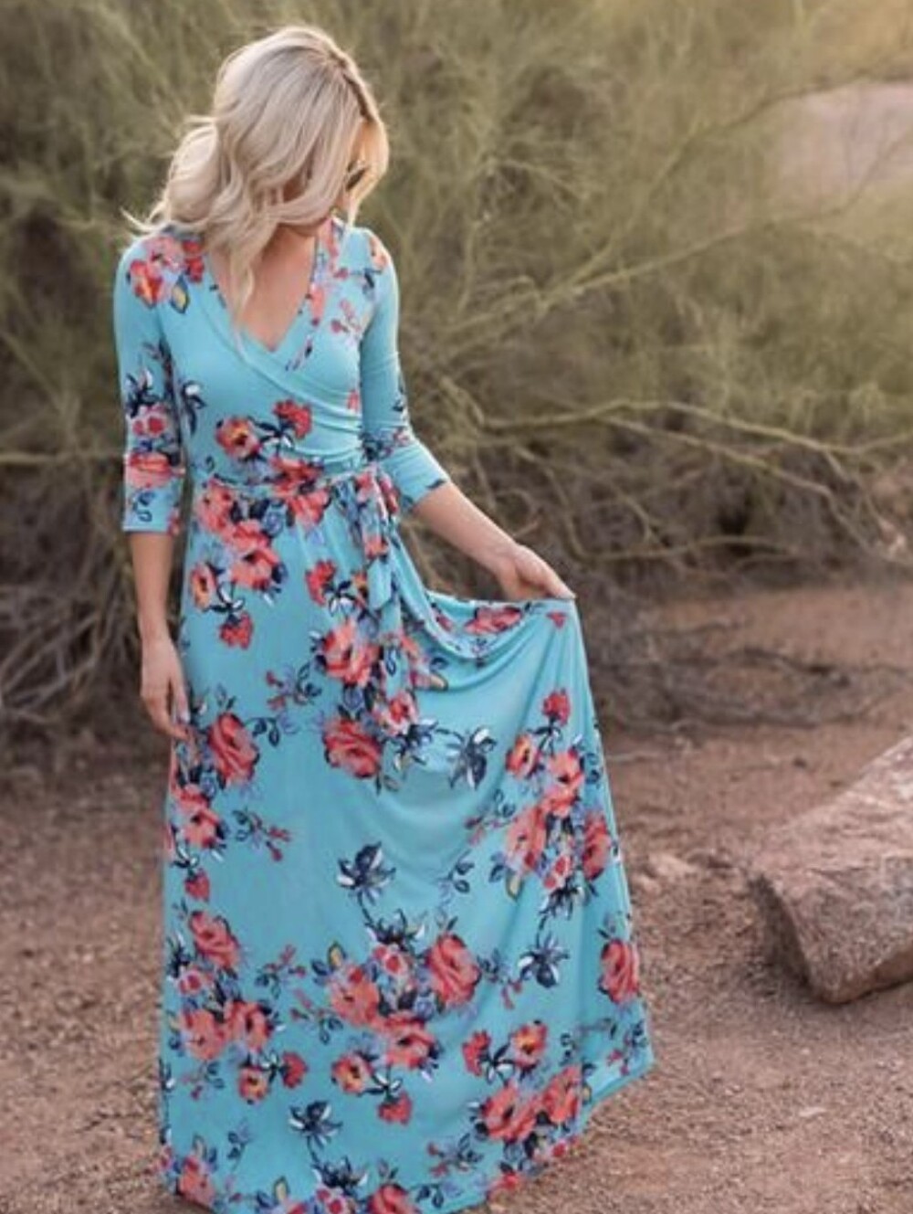 NWOT Floral Print JANETTE Vibrant Long Stretch Maxi Dress Blue Roses S D&G Style